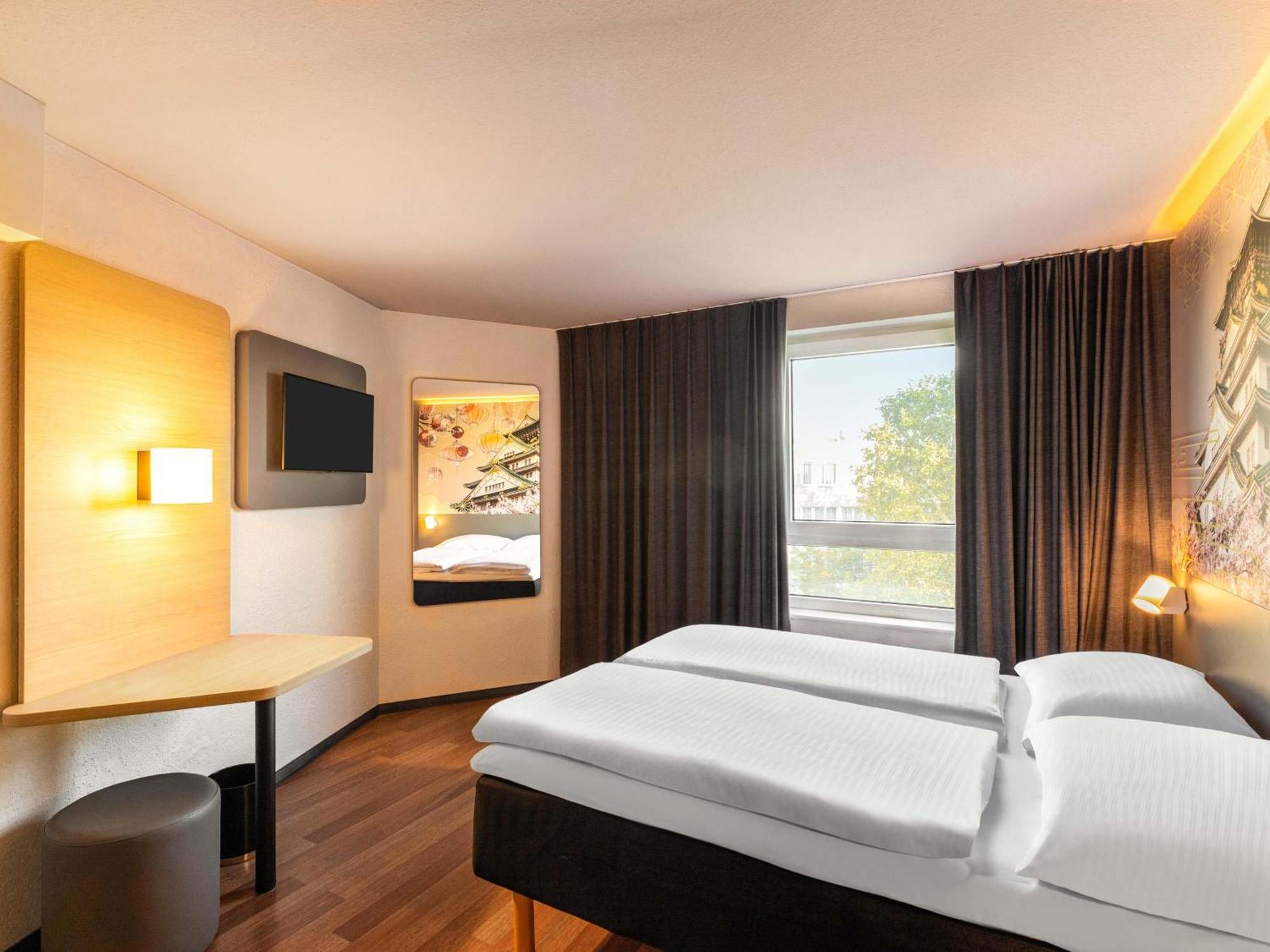 Duesseldorf-hbf 3* Düsseldorf