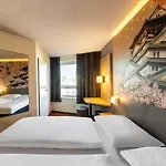 Düsseldorf-hbf Hotel 3*