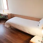 Hotel Düsseldorf-hbf 3*