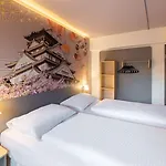 Hotel Düsseldorf-hbf 3*